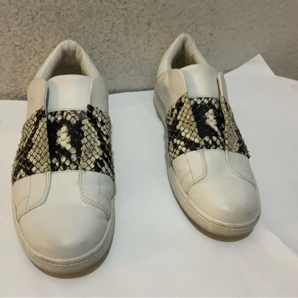 Vince Vista slip on size 6.5/ 36.5 sneaker